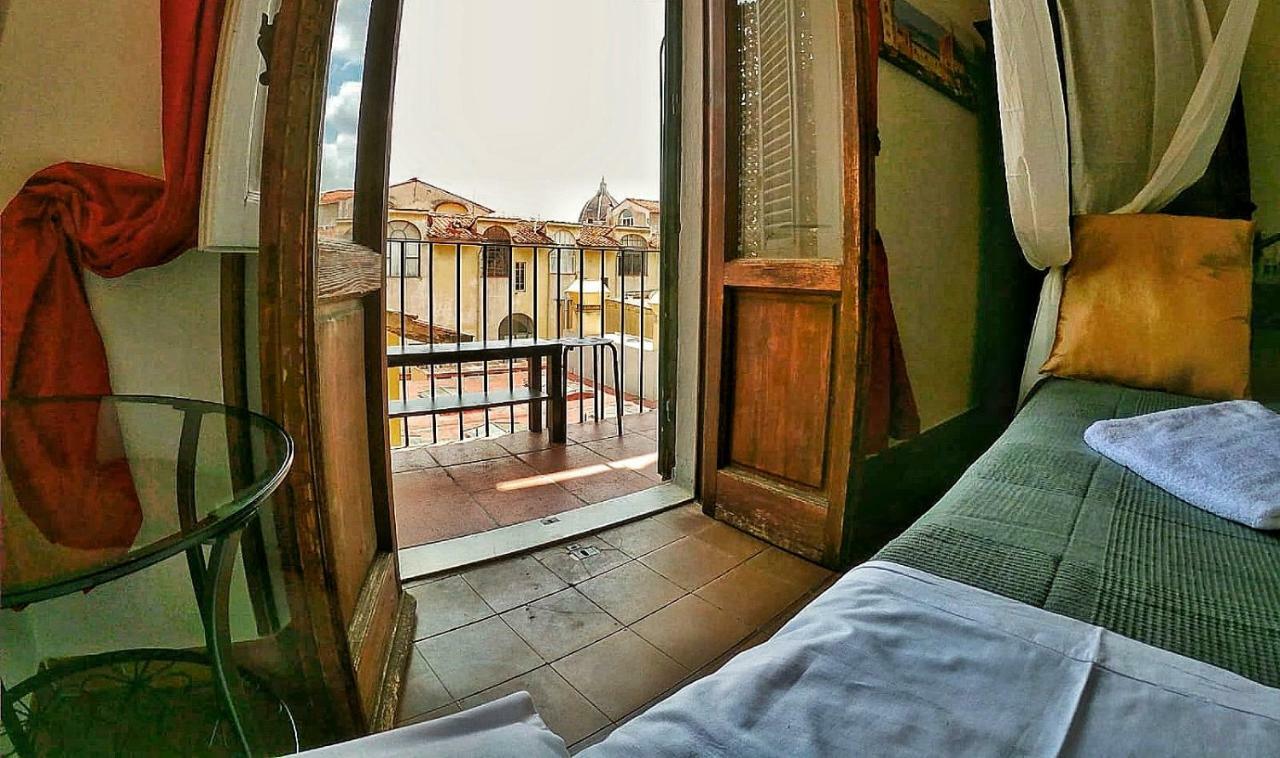 Holiday Rooms Firenze Bagian luar foto