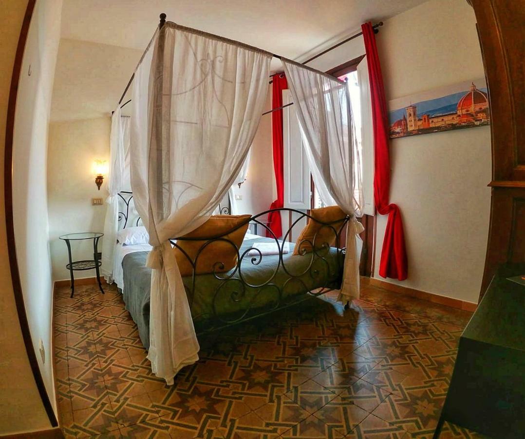 Holiday Rooms Firenze Bagian luar foto