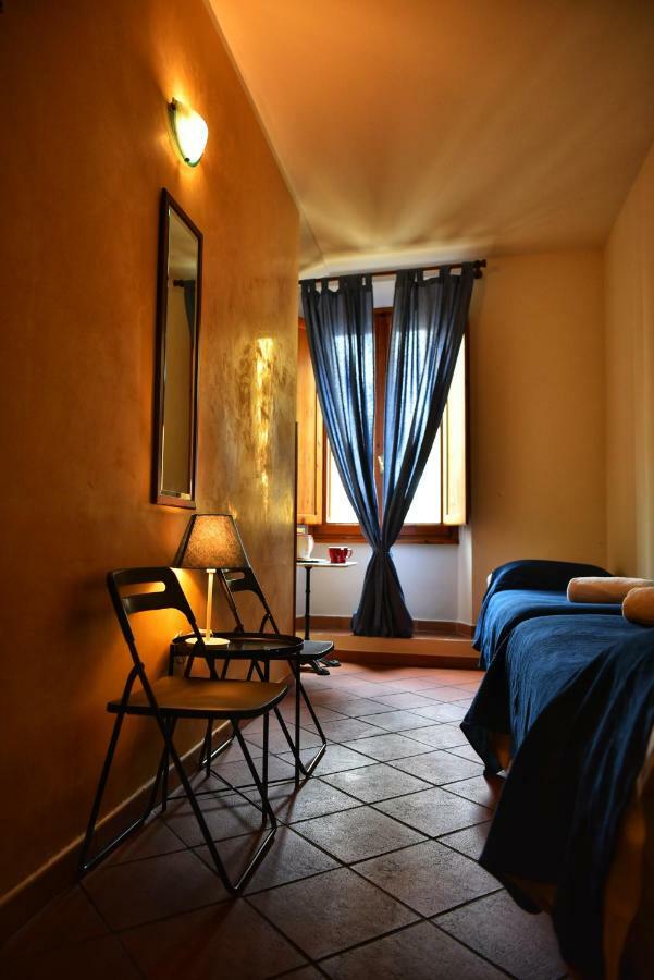 Holiday Rooms Firenze Bagian luar foto